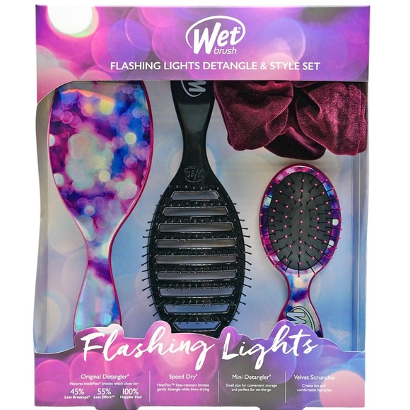 🆕 The Wet Brush Gift Set, “Flashing Lights” Print (3) Brushes + Scrunchie - Picture 1 of 3